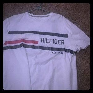 Tommy Hilfiger white tee